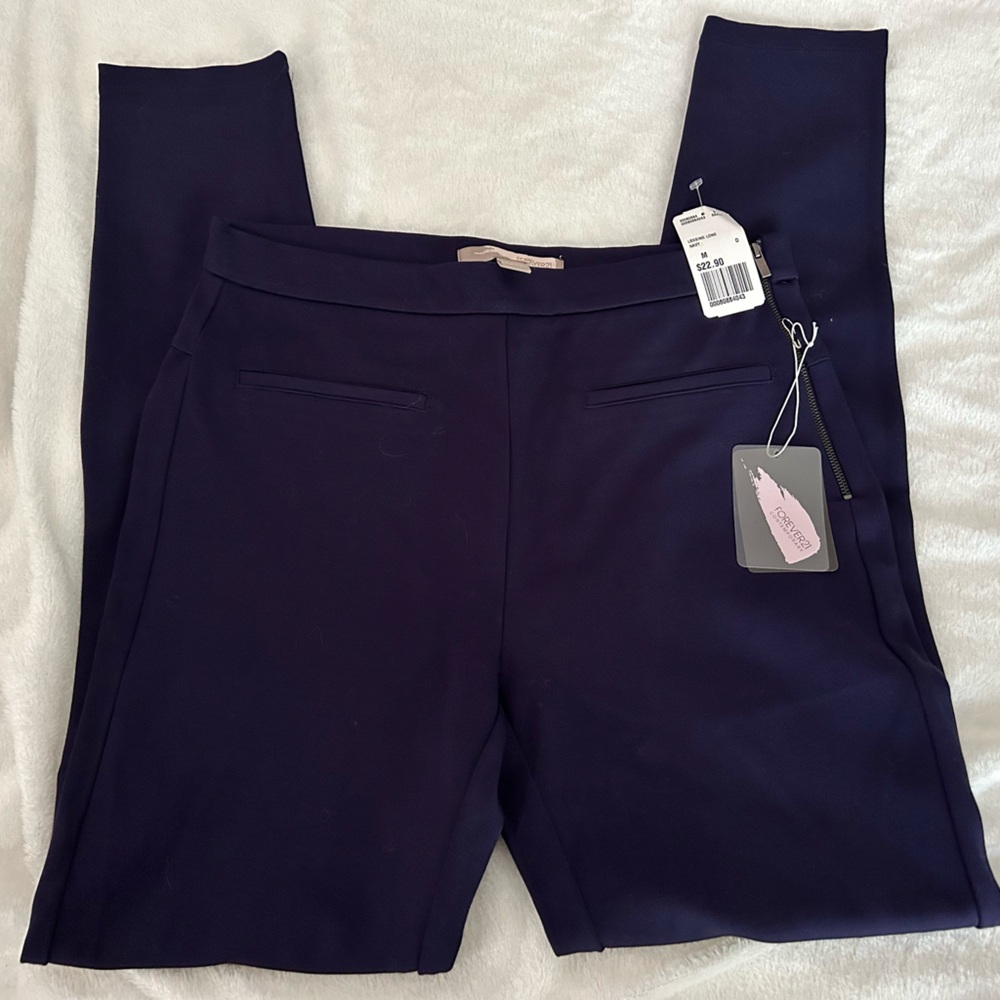 Navy Blue Sunny Stretch Pants ~ Size M ~ Brand New NWT